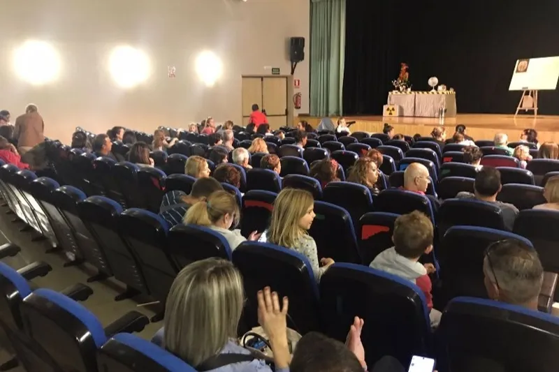 La obra ‘Pequeños Cerebros’ llegaba al Teatro de Villoria