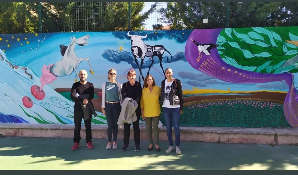 Foto 2 - La Casa del Arte y el gran mural de La Huerta, protagonistas de las visitas tur&iacute;sticas dentro del programa de fiestas patronales 