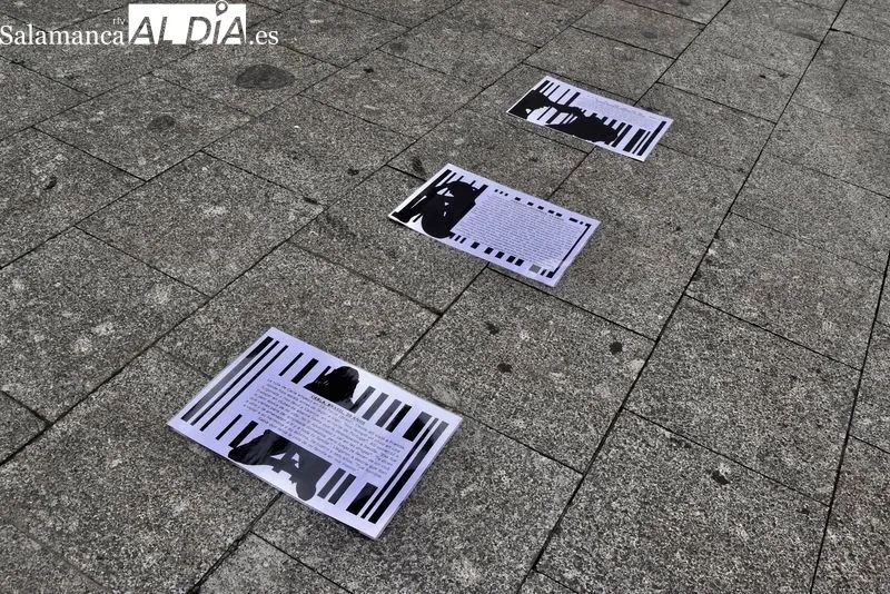 Acto en la plaza del Liceo con motivo del Día Europeo contra la Trata de Seres Humanos, organizado por Accem, Apramp, Cáritas Diocesana, Cruz Roja, Fundación CEPAIM, Salamanca Acoge e Ymca. Foto Vanesa Martins