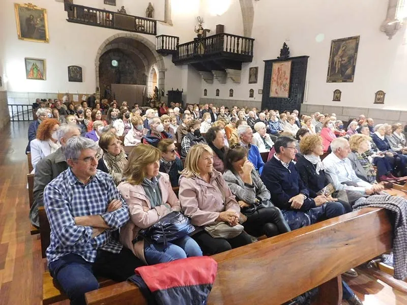 Foto 8 - B&eacute;jar rinde homenaje a Elio Antonio con la obra teatral &ldquo;Buscando a Nebrija&rdquo;