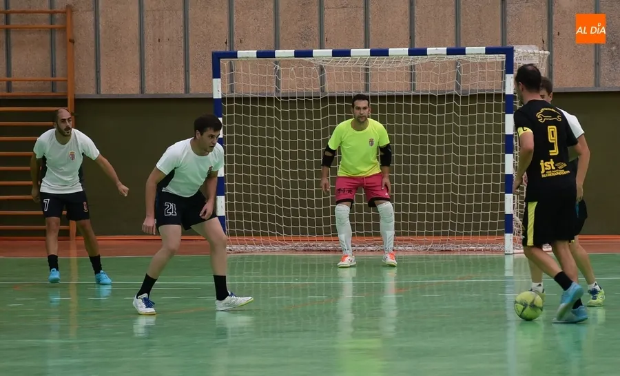 Foto 10 - #M | 1-2 OCT | El Mir&oacute;briga Futsal remonta al Navales para sumar su primera victoria