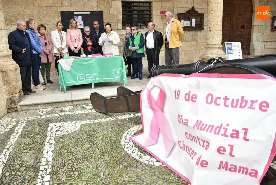 Foto 3 - La AECC puede por fin conmemorar el D&iacute;a contra el C&aacute;ncer de Mama 2022