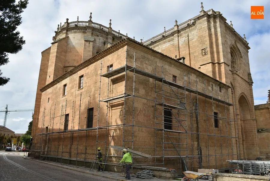 Foto 3 - Desplegados los andamios para la intervenci&oacute;n en la Catedral de Santa Mar&iacute;a