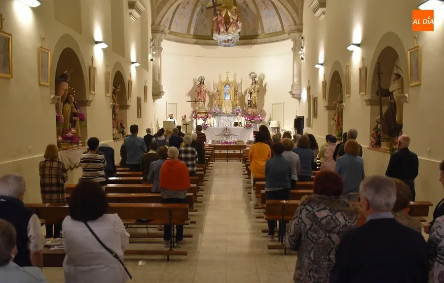Foto 9 - Celebraci&oacute;n especial de Santa Teresa en las Carmelitas debido a la apertura del A&ntilde;o Jubilar