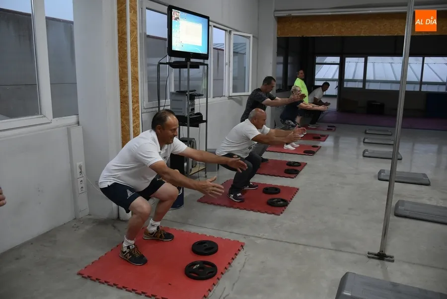 Foto 8 - ARCIU pone en marcha unas clases de gimnasia