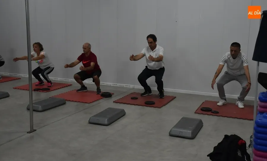Foto 10 - ARCIU pone en marcha unas clases de gimnasia