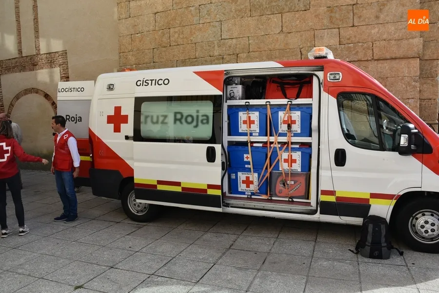 Foto 4 - Cruz Roja da a conocer los recursos humanos y materiales con los que cuenta su ERBE