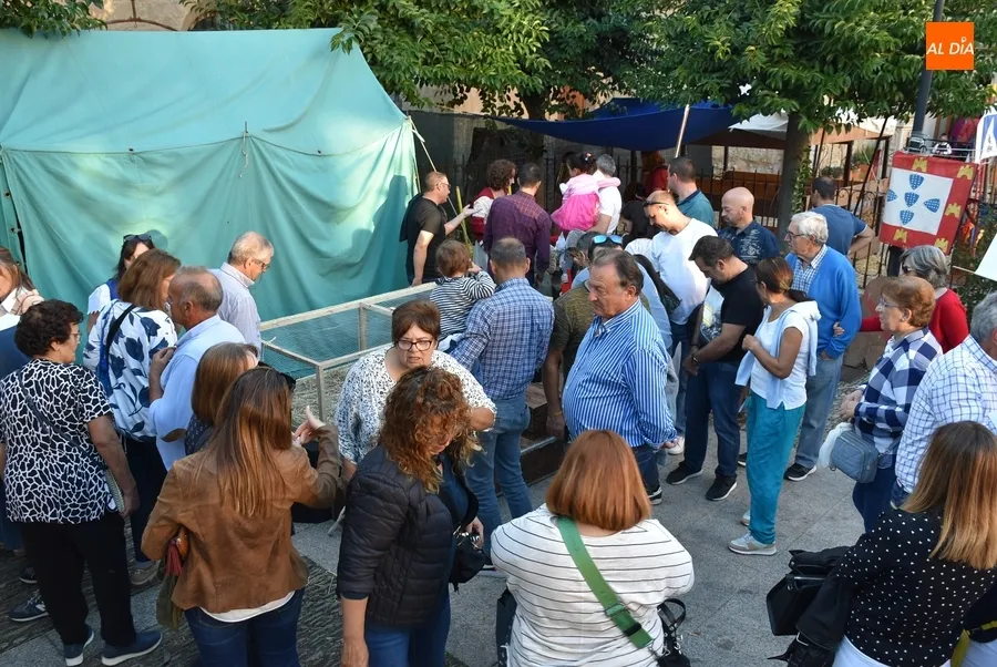 Foto 7 - Un espectacular show con fuego culmina una jornada repleta de animaci&oacute;n callejera