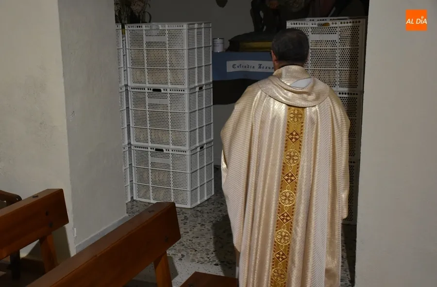 Foto 5 - A la venta 1.600 roscas bendecidas en honor a la Virgen del Rosario