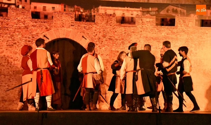 Foto 6 - Rodericus apuesta por el humor en medio del drama en la aplaudida nueva representaci&oacute;n de La Conjura