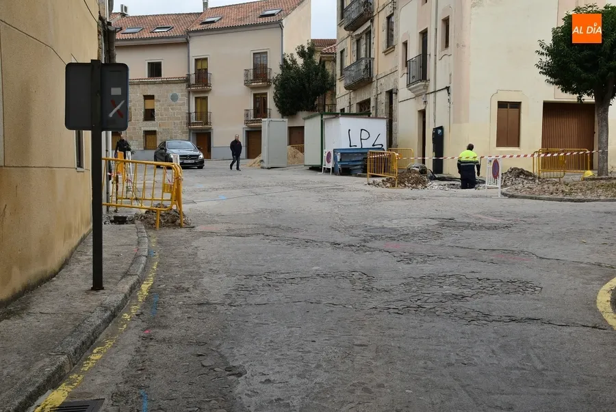 Foto 4 - Empieza el movimiento por la Plaza del Campo de Carniceros