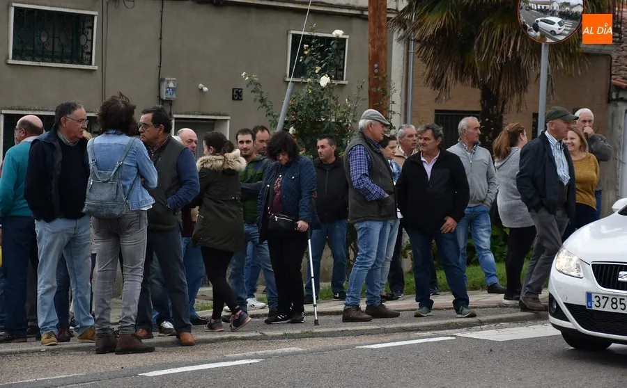 Foto 8 - M&aacute;s de 250 ganaderos protestan contra la vacunaci&oacute;n obligatoria neg&aacute;ndose a acometerla