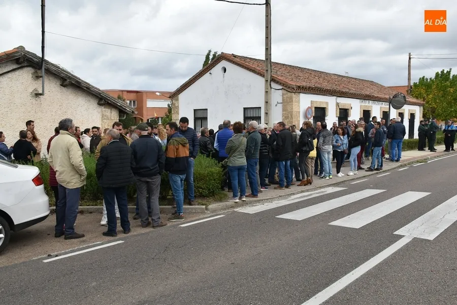 Foto 11 - M&aacute;s de 250 ganaderos protestan contra la vacunaci&oacute;n obligatoria neg&aacute;ndose a acometerla