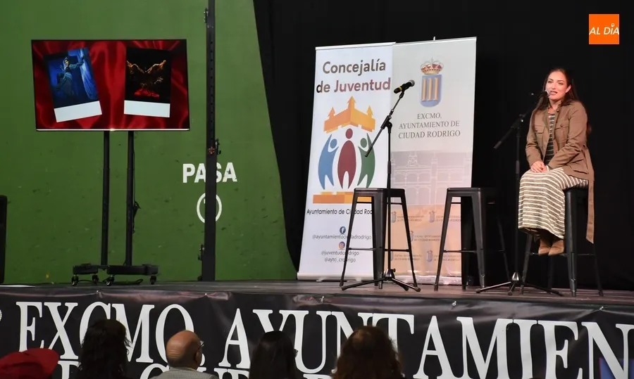 Foto 10 - Triana Ramos abre el encuentro de unos 120 j&oacute;venes &lsquo;despiertos&rsquo; en Mir&oacute;briga