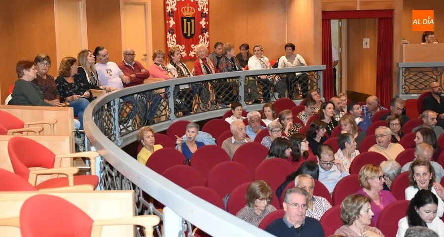 Foto 7 - Gran entrada en el Teatro Nuevo para echar unas risas con &lsquo;Usted puede ser un asesino&rsquo;