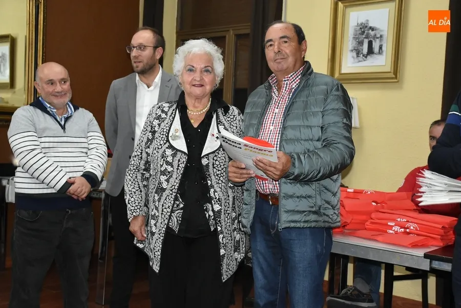 Foto 10 - Homenajeados 63 mirobrigenses por el n&uacute;mero de donaciones de sangre que han realizado