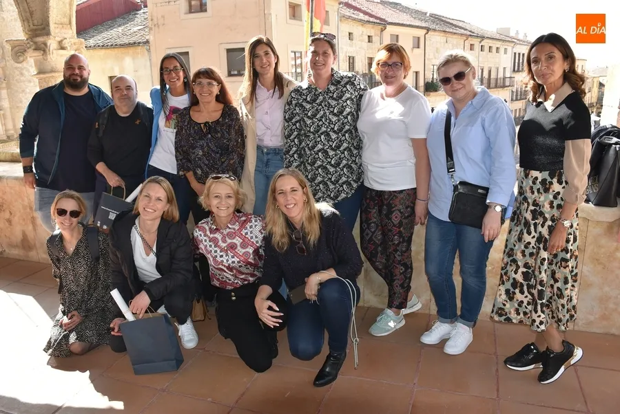 Foto 10 - El IES Campo Charro de La Fuente ejerce de anfitri&oacute;n de alumnos de Eslovenia, Italia, B&eacute;lgica y Polonia
