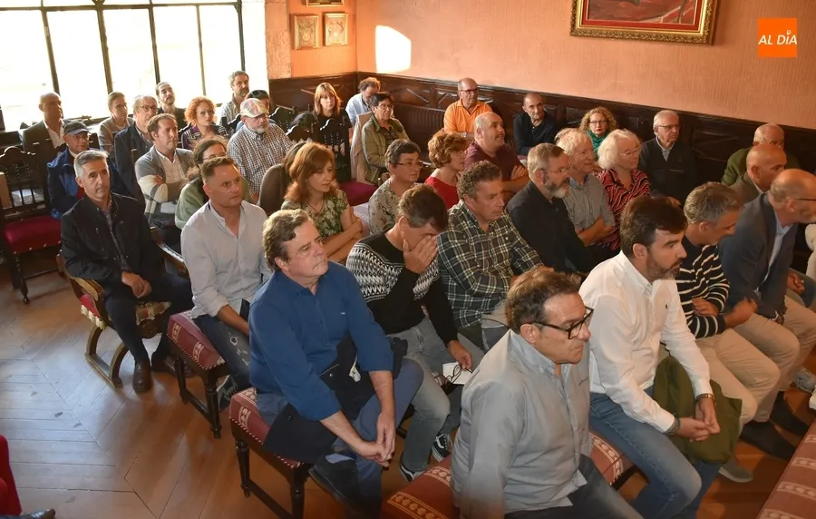 Foto 3 - Presentado el 1&ordm; tomo de la nueva Historia de la ciudad, que se espera que llegue &ldquo;a todas las casas&rdquo;