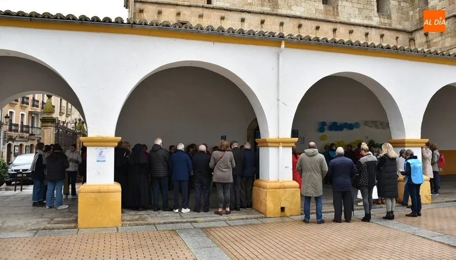 Foto 2 - Ciudad Rodrigo se une al rezo simult&aacute;neo en toda Espa&ntilde;a del Rosario