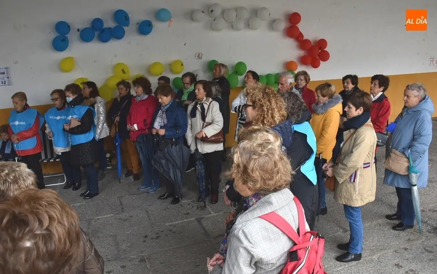 Foto 10 - Ciudad Rodrigo se une al rezo simult&aacute;neo en toda Espa&ntilde;a del Rosario