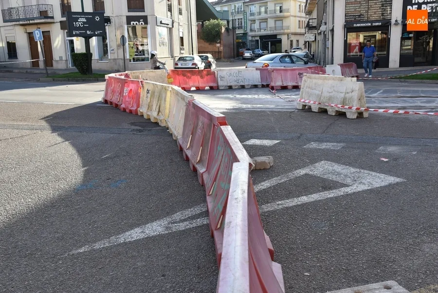 Foto 7 - Cortada al tr&aacute;fico la Avenida de Espa&ntilde;a entre El Cruce y la confluencia con Campo de Toledo