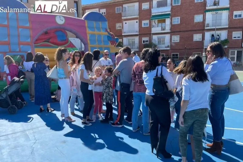 El gran parque infantil era protagonista del domingo de fiestas patronales
