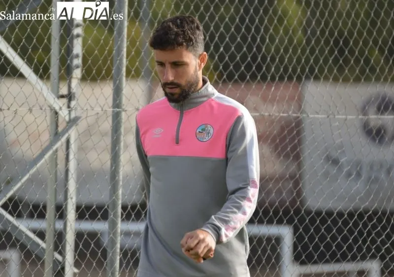 Foto 12 - Diego Benito sigue trabajando al margen de la plantilla del Salamanca UDS