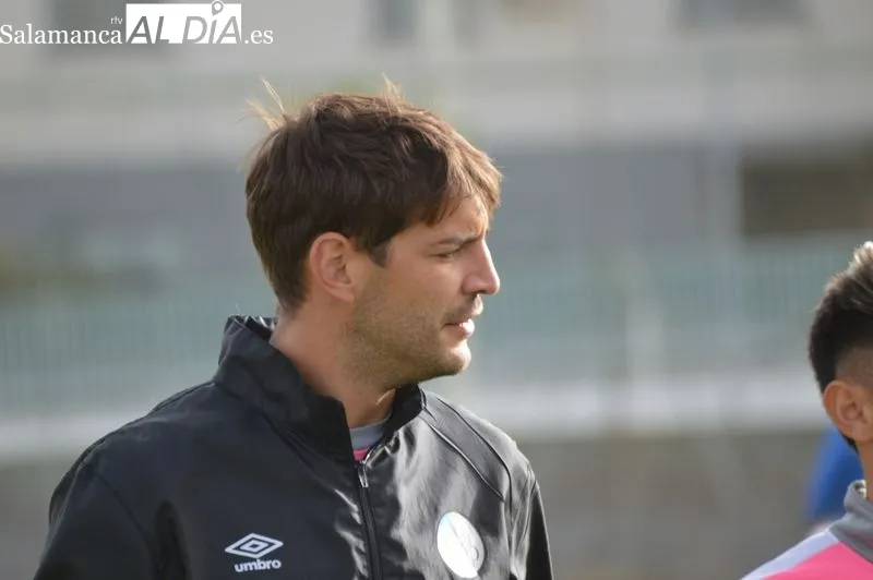 Foto 3 - Diego Benito sigue trabajando al margen de la plantilla del Salamanca UDS
