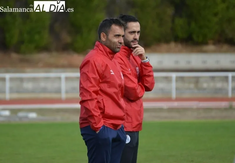Galería de imágenes del partido entre el primer equipo y el Juvenil Regional / Fotos: Carlos Cuervo