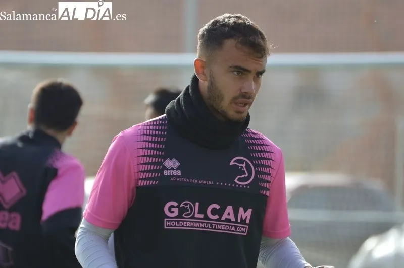 Foto 5 - Las sonrisas tambi&eacute;n llegan al entrenamiento de Unionistas