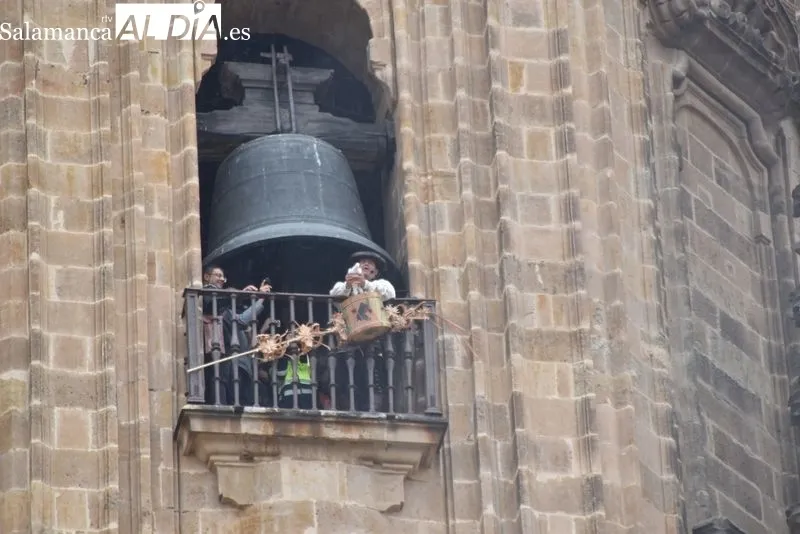 El Mariquelo vuelve a protagonizar la tradicional ascensión a la Catedral | Fotos: Vanesa Martins