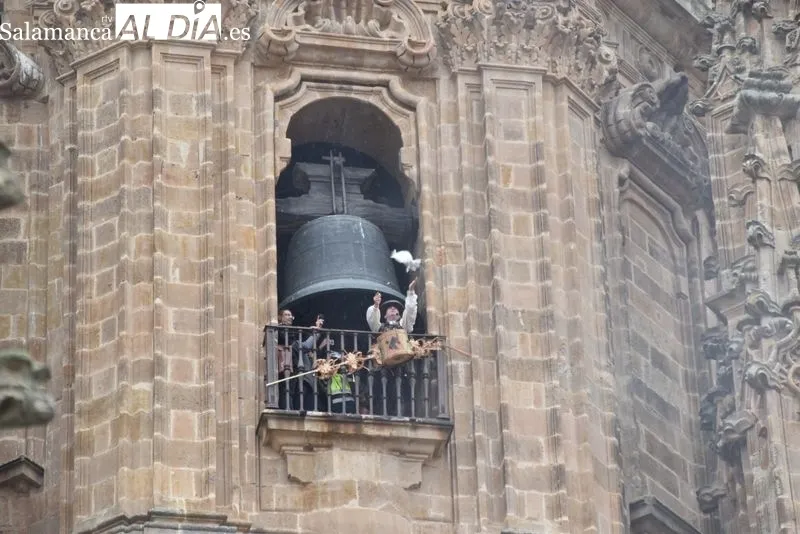 El Mariquelo vuelve a protagonizar la tradicional ascensión a la Catedral | Fotos: Vanesa Martins