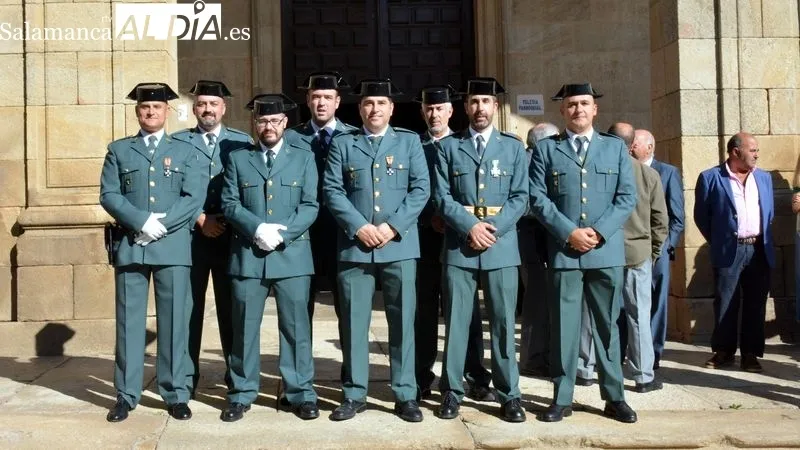 Los miembros de la Guardia Civil estuvieron acompañados por las autoridades del Abadengo