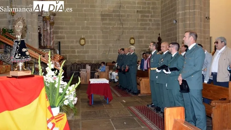 Los miembros de la Guardia Civil estuvieron acompañados por las autoridades del Abadengo