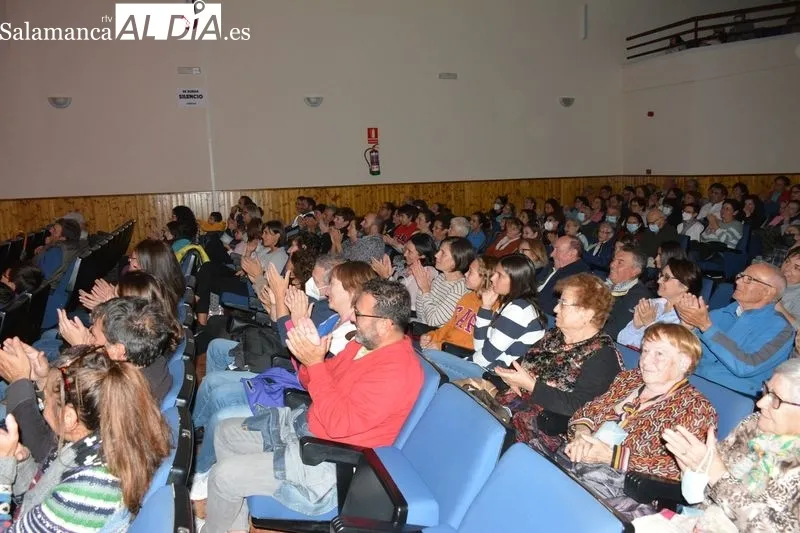 El espectáculo ofreció divertidos schenc