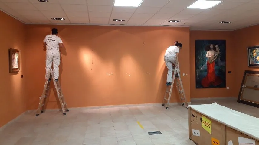 Ecopintura Peñaranda mejora la Casa del Arte