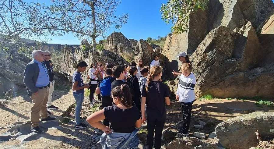 Foto 3 - Arranca el ciclo de visitas de 1.000 escolares de la provincia a Siega Verde y Ciudad Rodrigo