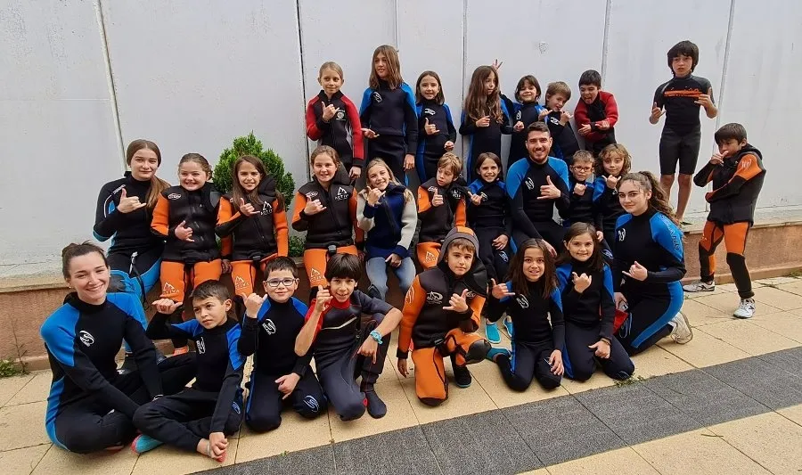 Foto 4 - 25 ni&ntilde;os de toda la provincia surcan el &Aacute;gueda en el programa Multiaventura