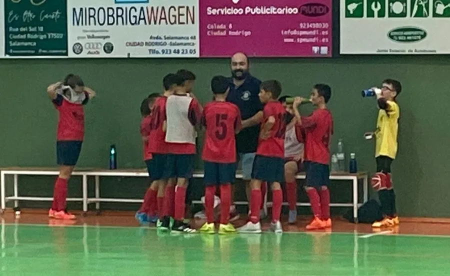 Foto 6 - #M | 1-2 OCT | El Mir&oacute;briga Futsal remonta al Navales para sumar su primera victoria