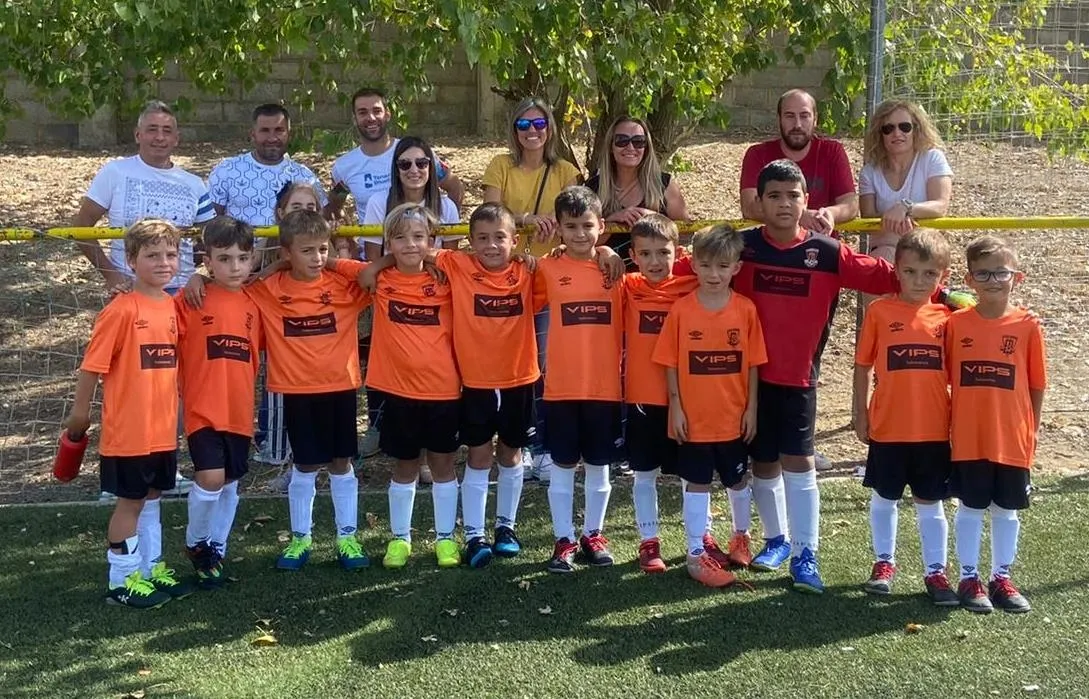 Foto 2 - #M | 8-9 OCT | Pl&aacute;cida ma&ntilde;ana para el Alev&iacute;n A del Ciudad Rodrigo ante Do&ntilde;inos