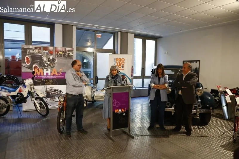 Presentación del tercer Raid Solidario en ciclomotor. Fotos: David Sañudo