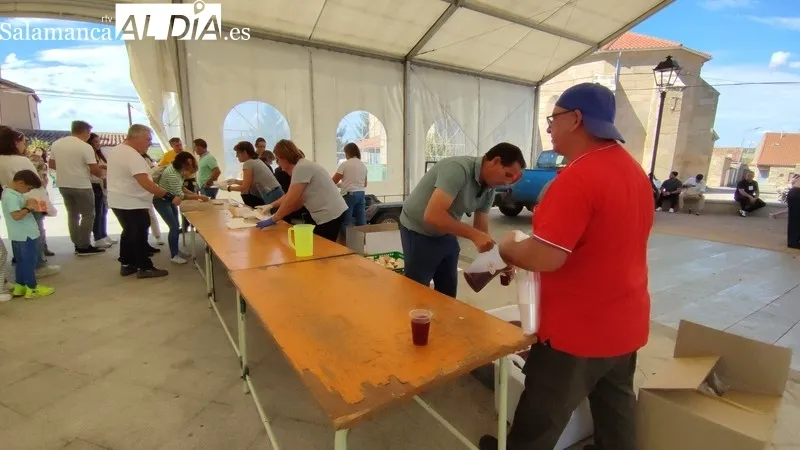 Degustación de carne con patatas en El Cubo de Don Sancho / CORRAL  