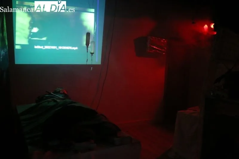 Túnel del Terror en Vitigudino organizado por el Ayuntamiento y el grupo local de teatro Vitiriteros / CORRAL
