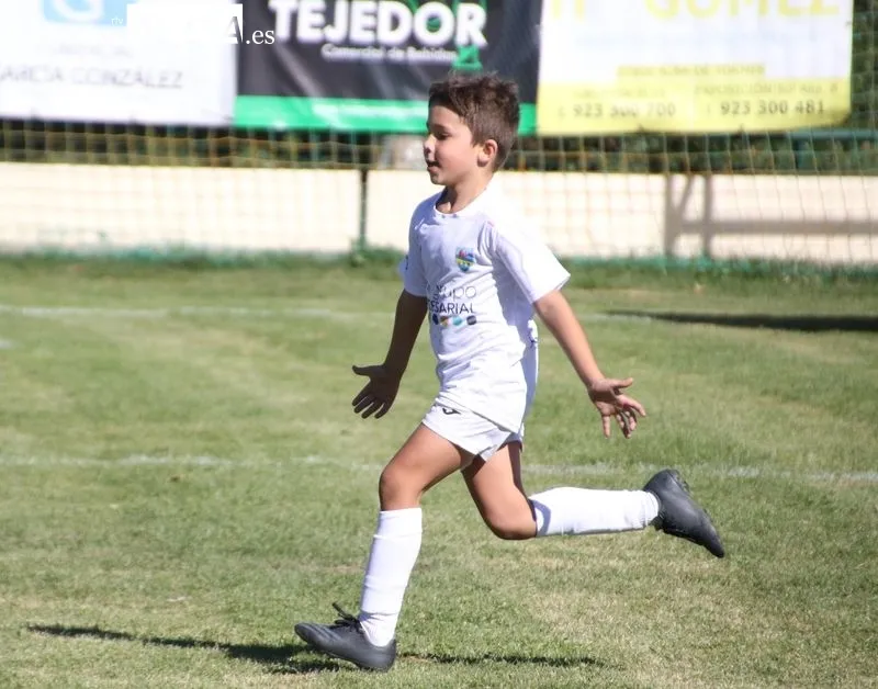 Foto 4 - Resultados de la jornada para el Alba de Tormes CF