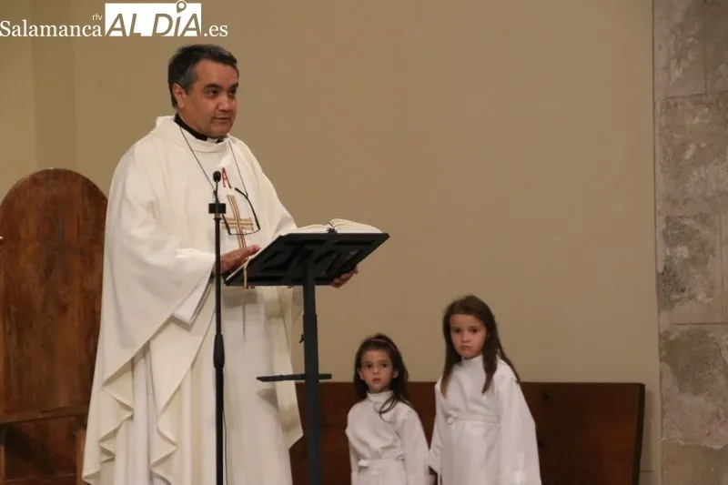 Foto 3 - Solemne y emocionante homenaje a la Virgen de El Pilar