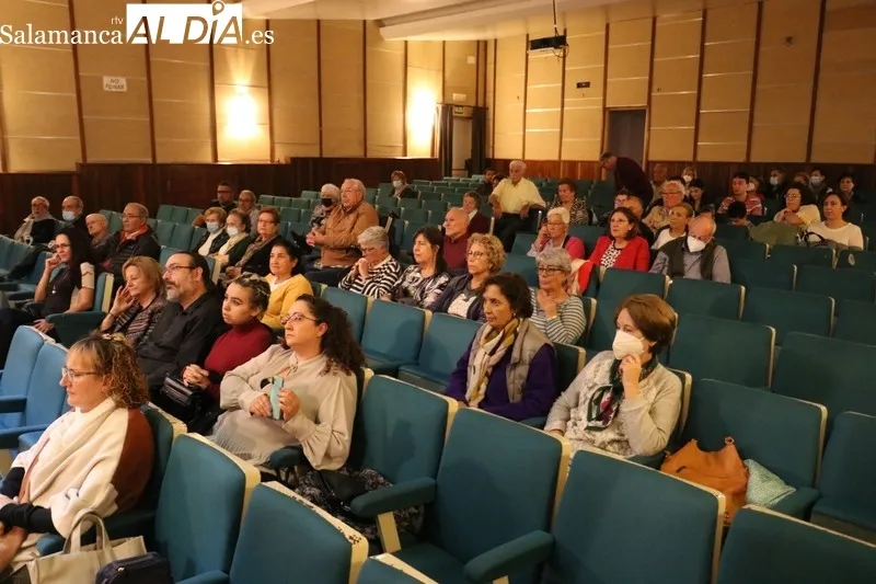 Presentación del libro póstumo con textos de José Miguel Ullán en Villarino de los Aires / CORRAL