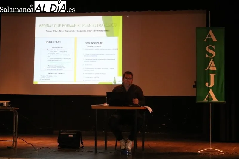 Asaja continúa su ciclo informativo sobre la PAC el día 20 en Peñaranda y Macotera  / CORRAL