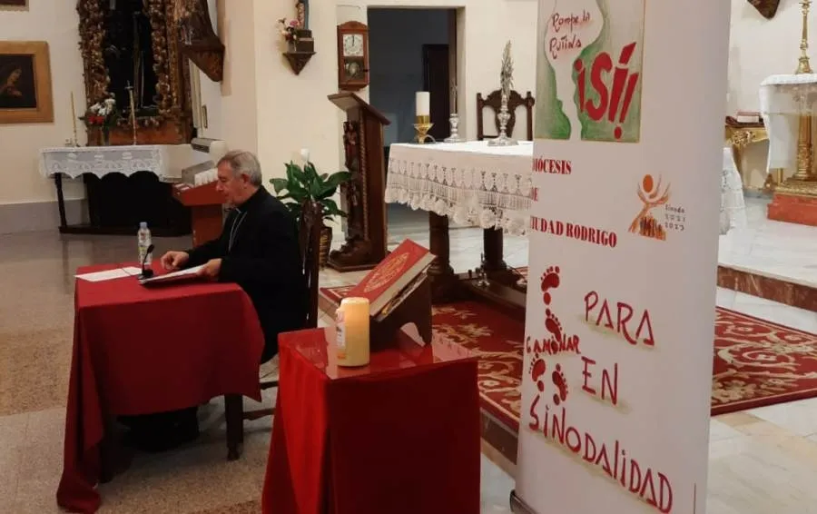 Foto 2 - Los arciprestazgos del Campo Charro y Yeltes mantienen su retiro de inicio de curso