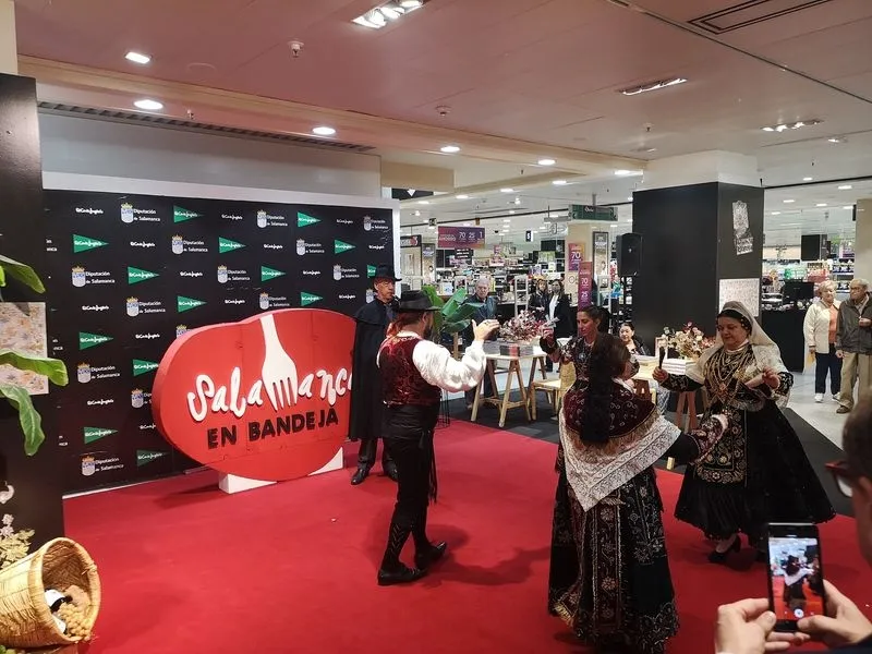 Inauguración de la ‘Feria de Salamanca’ en El Corte Inglés
