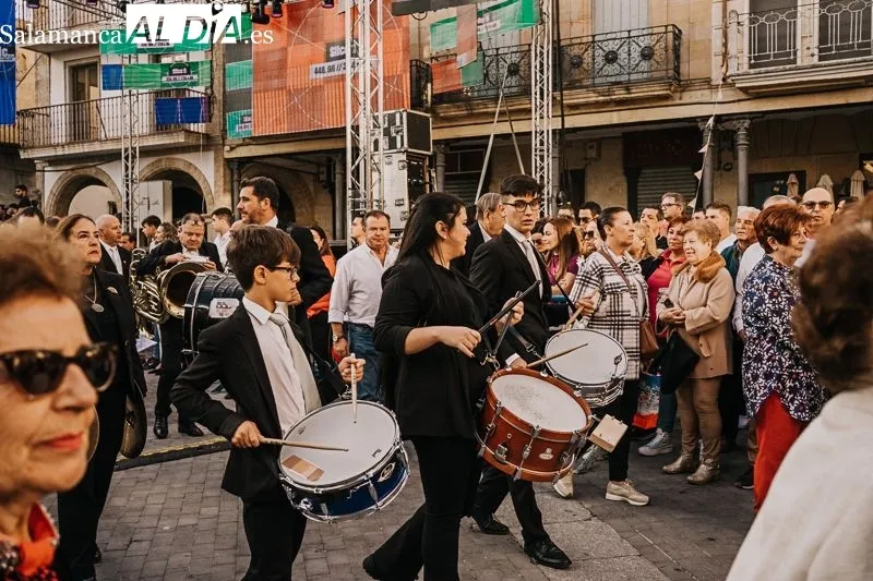 Procesión de la imagen de Santa Teresa de Jesús y del Santo Brazo. Fotos: Rubén Vicente García